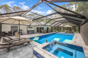 Luxury Family Pool, Jacuzzi, 2 Pickleball Court, Ping Pong Table Very Private Home Sleeps 8